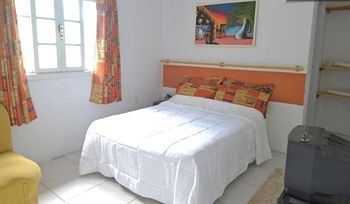 Tonapraia Inn
